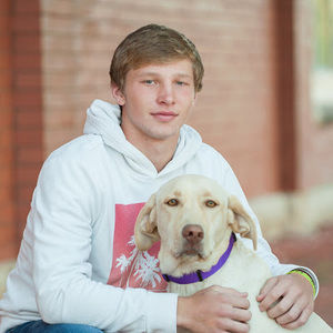 Meet your Posher, Kade